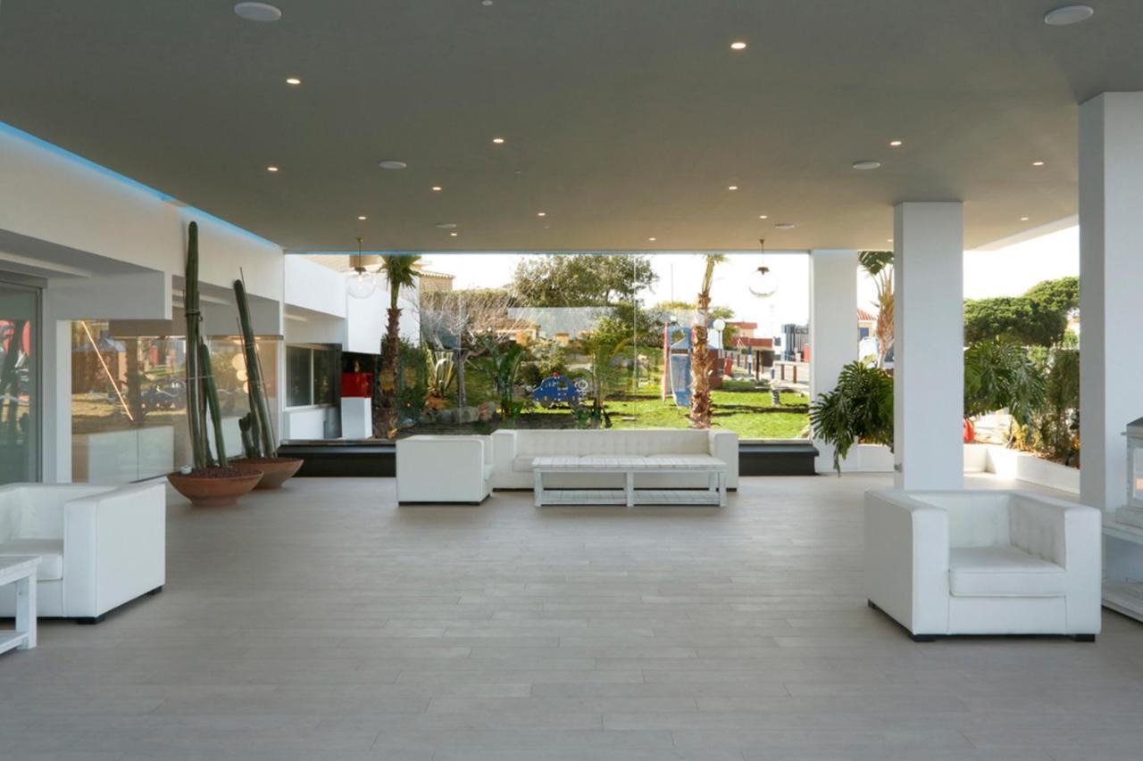 Apartamento Con Vistas Al Mar Primera Linea Playa Matalascanas Exterior photo